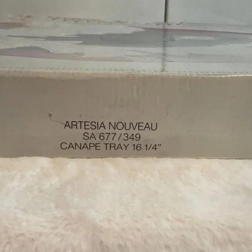 Savoir Vivre • Artesia Nouveau Canapés Tray